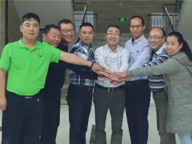 �л�΢��Ԫ�س���bbin��ӯ