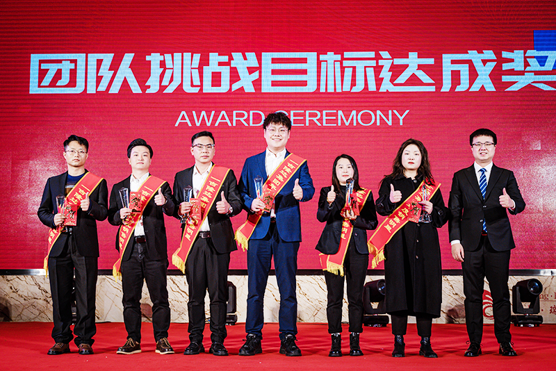 bbin��ӯ2022�¾��÷�չ���Ŷ���սĿ���ɽ�