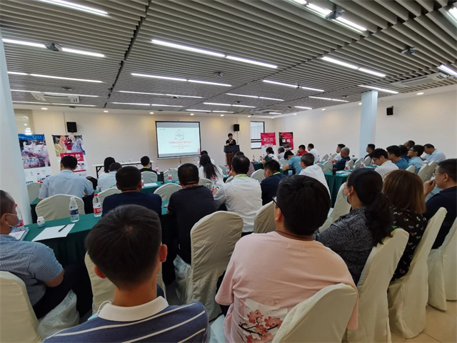 �й����ʼ�Լ������չ����